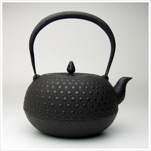 Nambu-Ironware  Futon Style (Kikkō )
